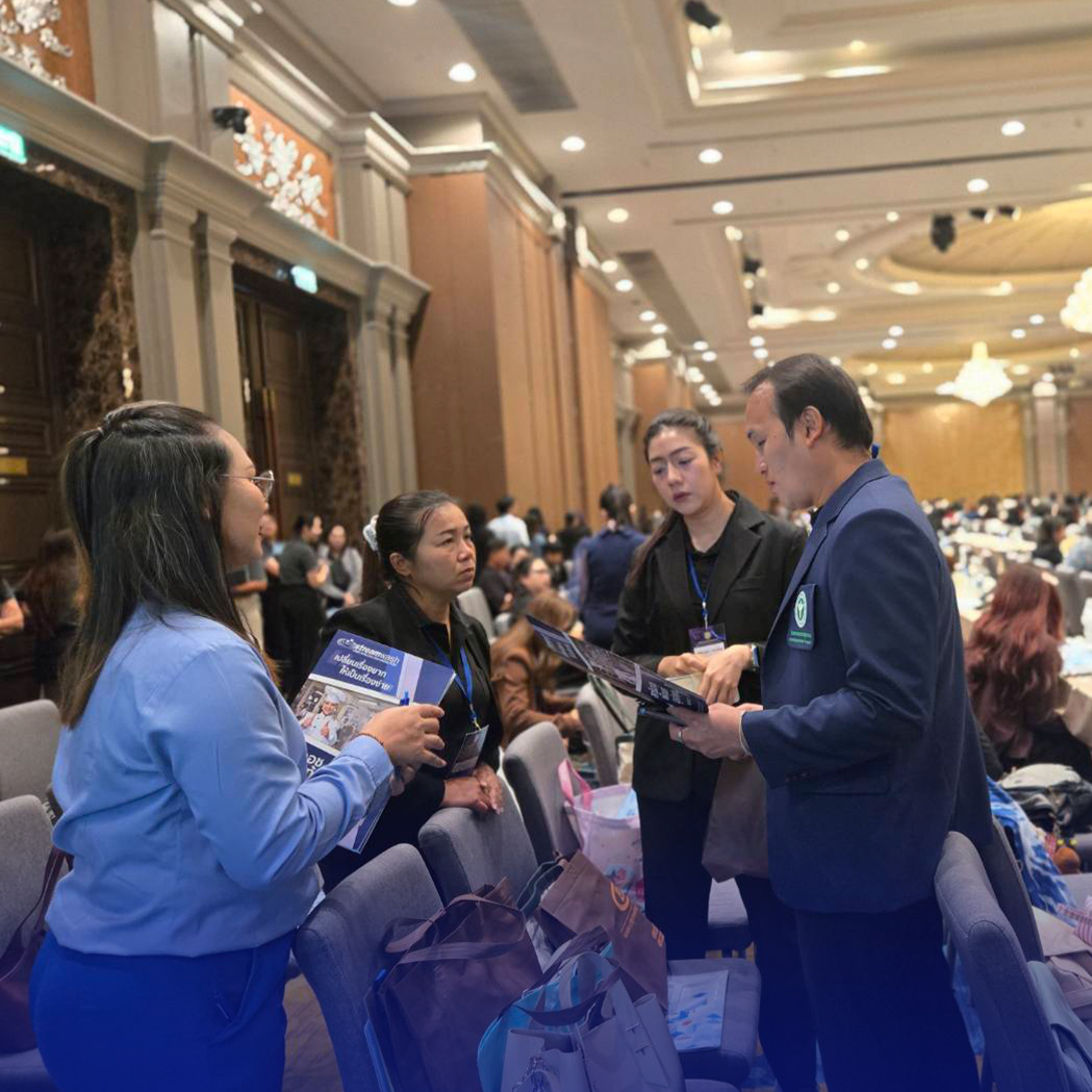 Talking with operators at the event